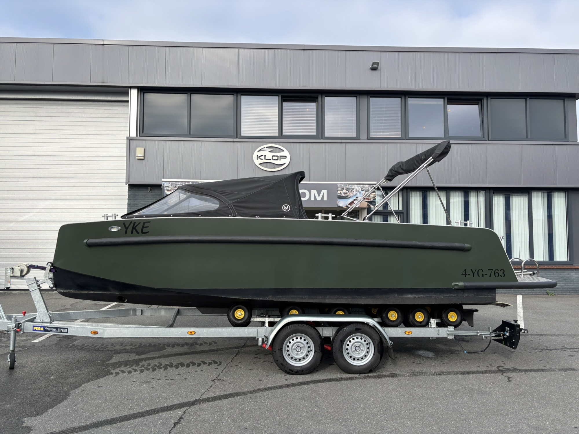 Malina 23 met Mercury 60pk — foto 1 van 14