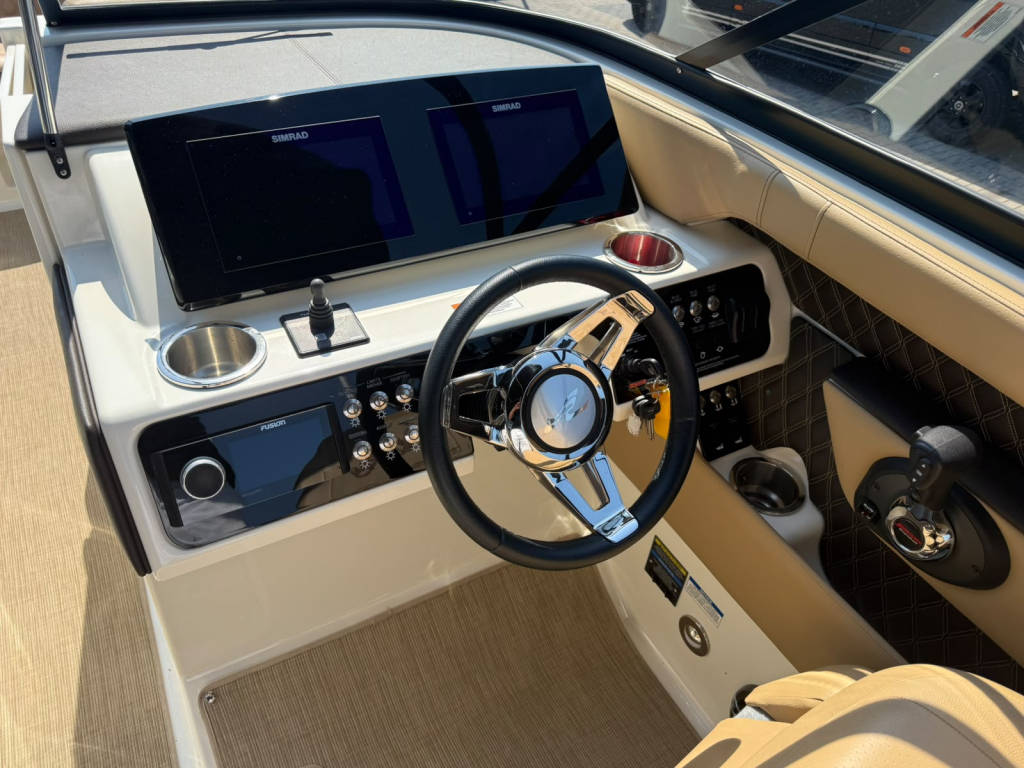 Sea Ray SLX 250 — foto 7 van 20