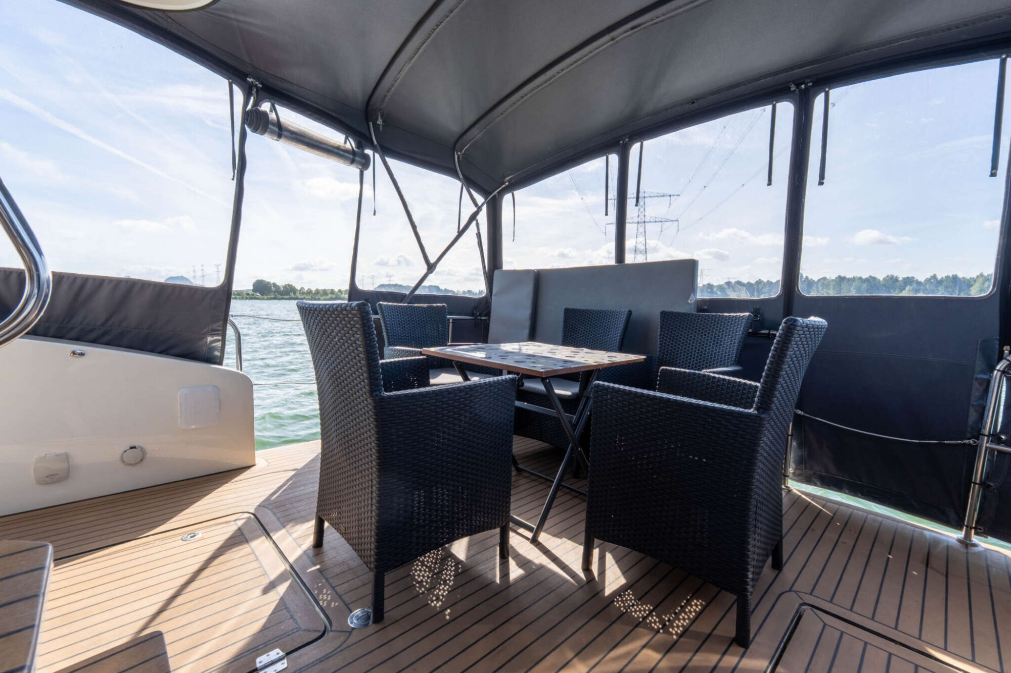 Cobra Yachts Futura 40 Grand Horizon — foto 30 van 55