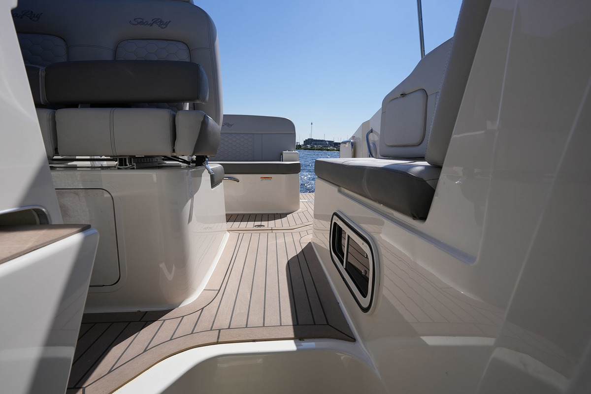 Sea Ray Sundancer 265 — foto 49 van 66
