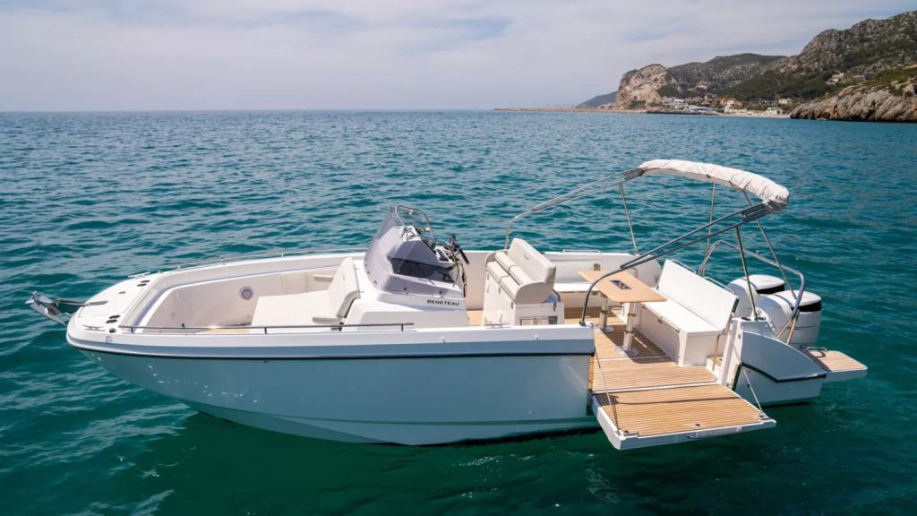 Beneteau Flyer 9 SPACEdeck | Samenstellen vanaf €121.363,- — foto 4 van 16