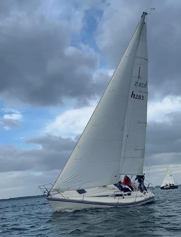 Hunter 28.5 — foto 40 van 44