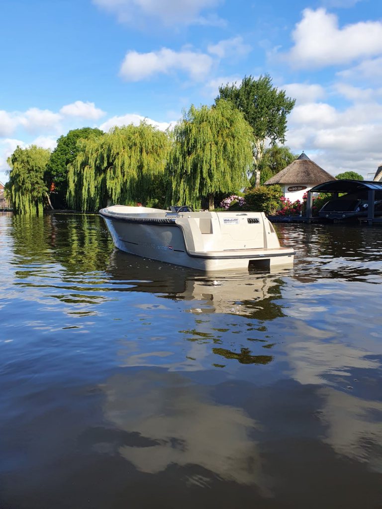Corsiva 650 tender DE GROOTSTE SLOEPENSHOWROOM VAN NEDERLAND — foto 6 van 8