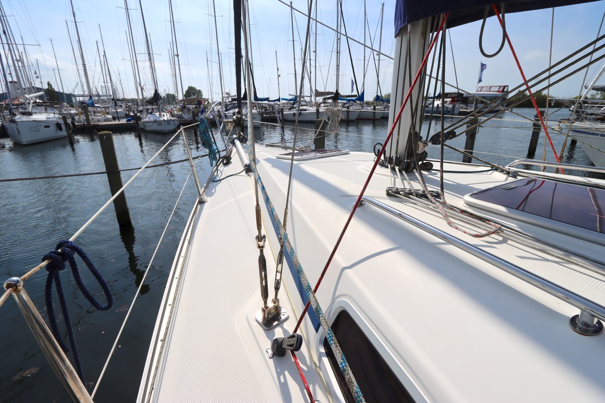 Bavaria 34 Cruiser — foto 52 van 63
