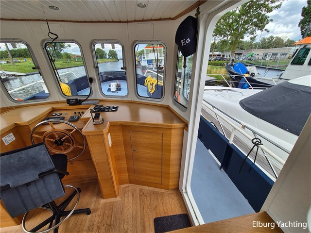 Bronsveen Spitsgatkotter 14.98 — foto 15 van 68