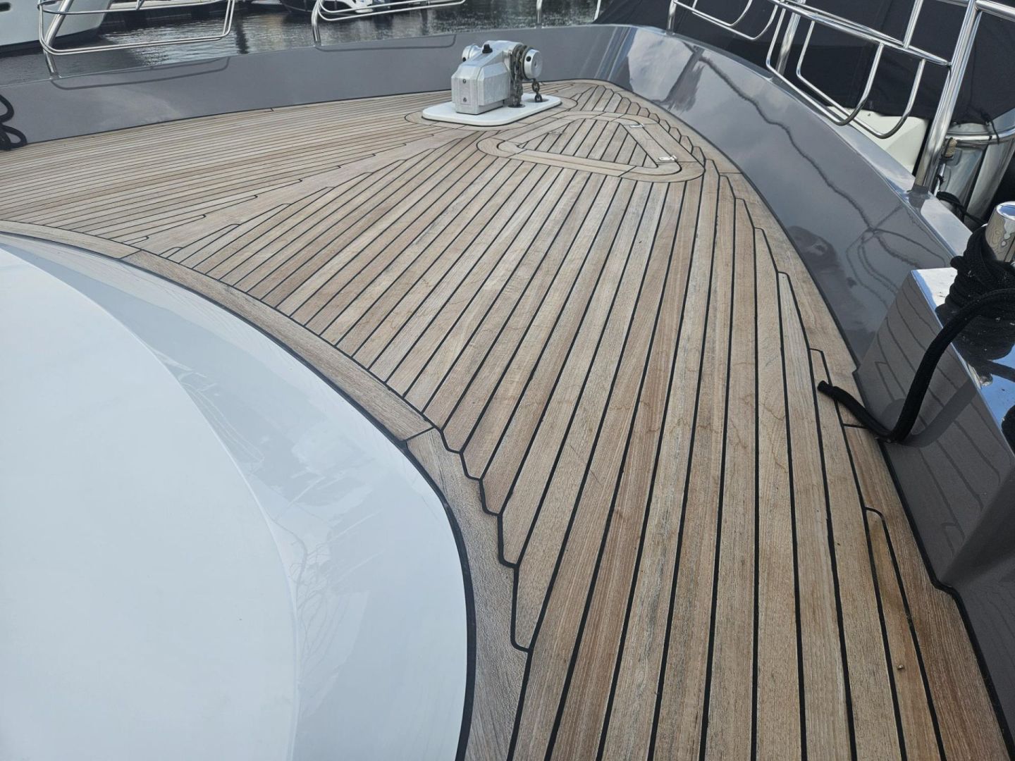 Pacific 155 Allure — foto 12 van 48