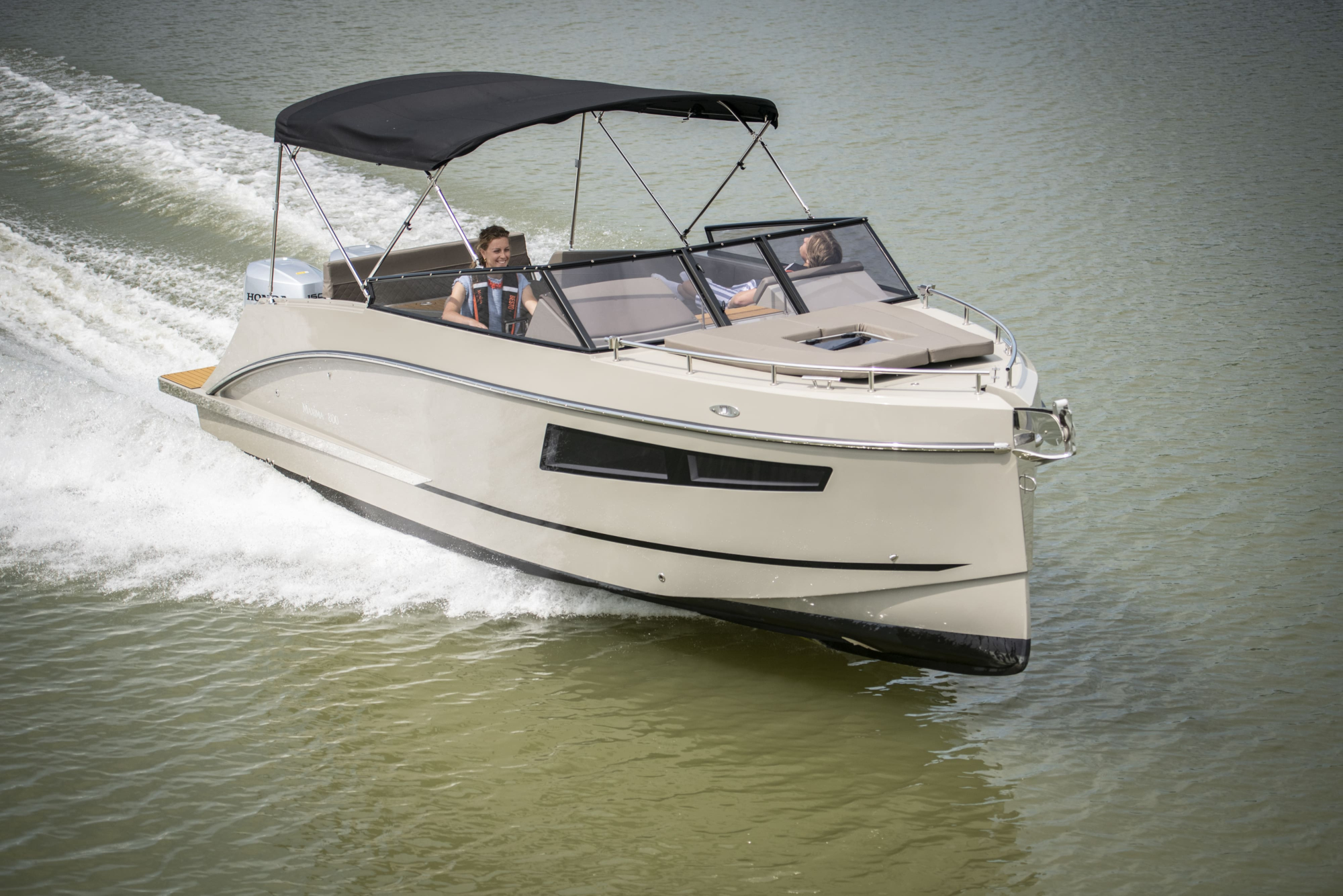 Maxima Boats 800 Cabin — foto 5 van 21