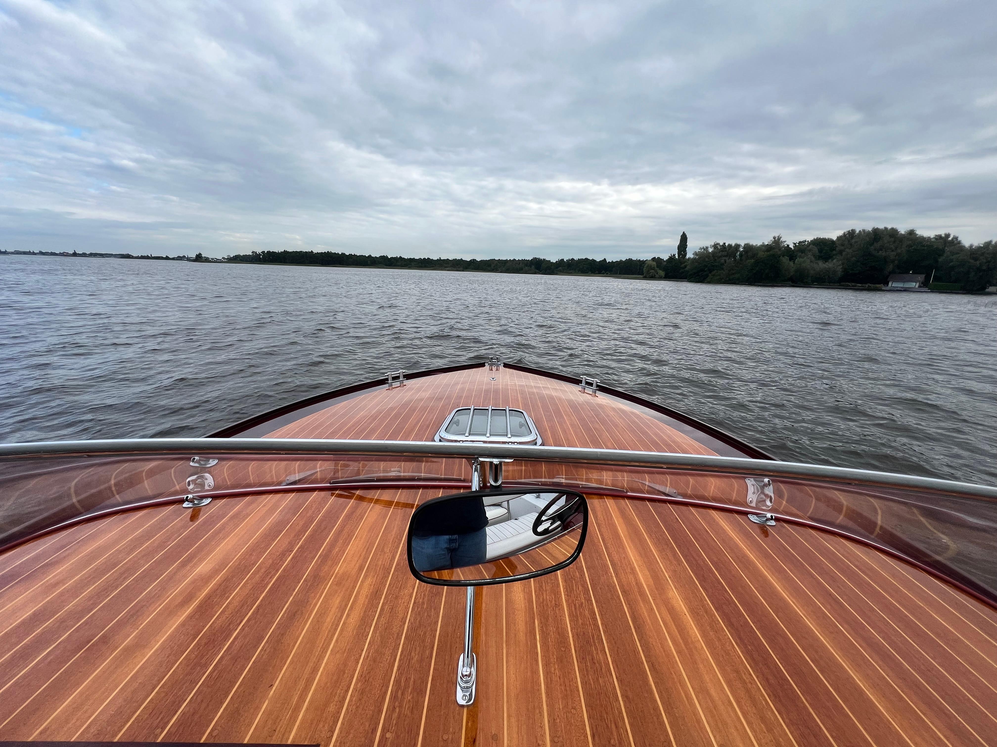Boesch 850 Runabout Deluxe — foto 27 van 40