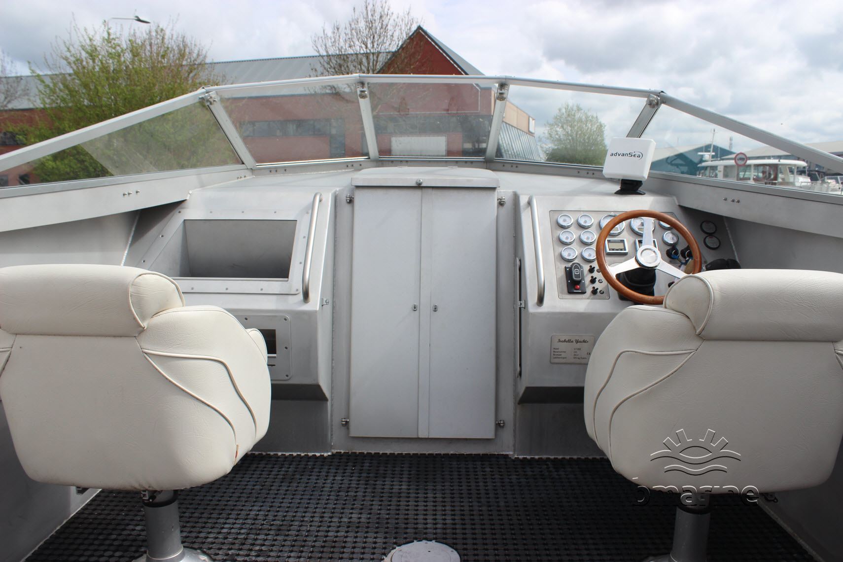 Isabella Yachts ST850 — foto 8 van 31