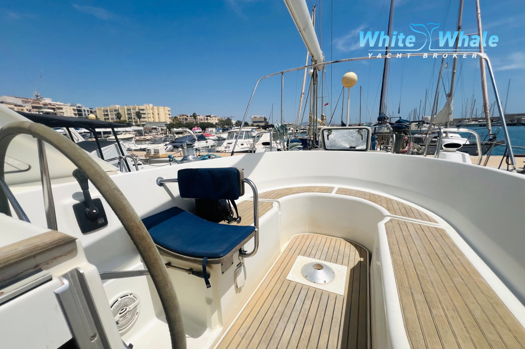 Beneteau Oceanis 42 CC — foto 19 van 45
