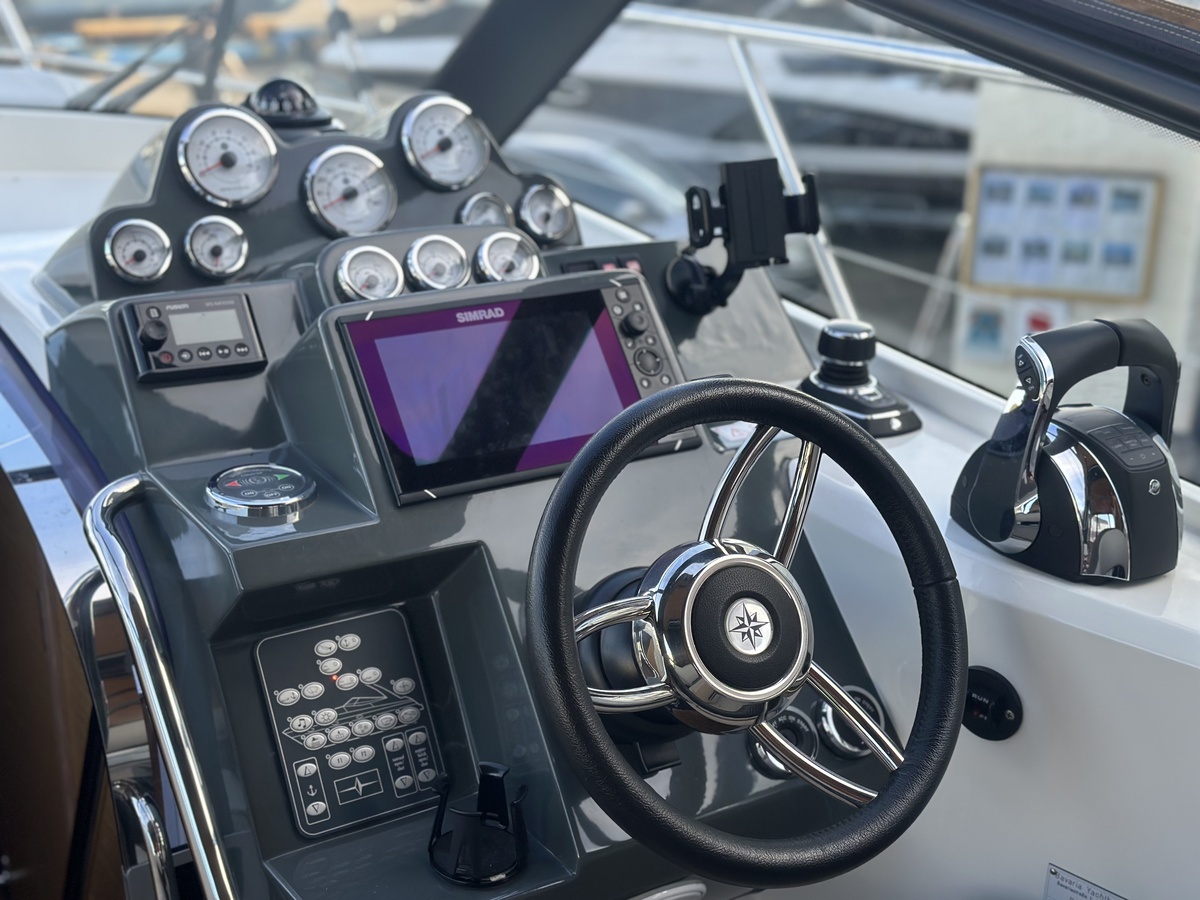 Bavaria S30 — foto 10 van 35