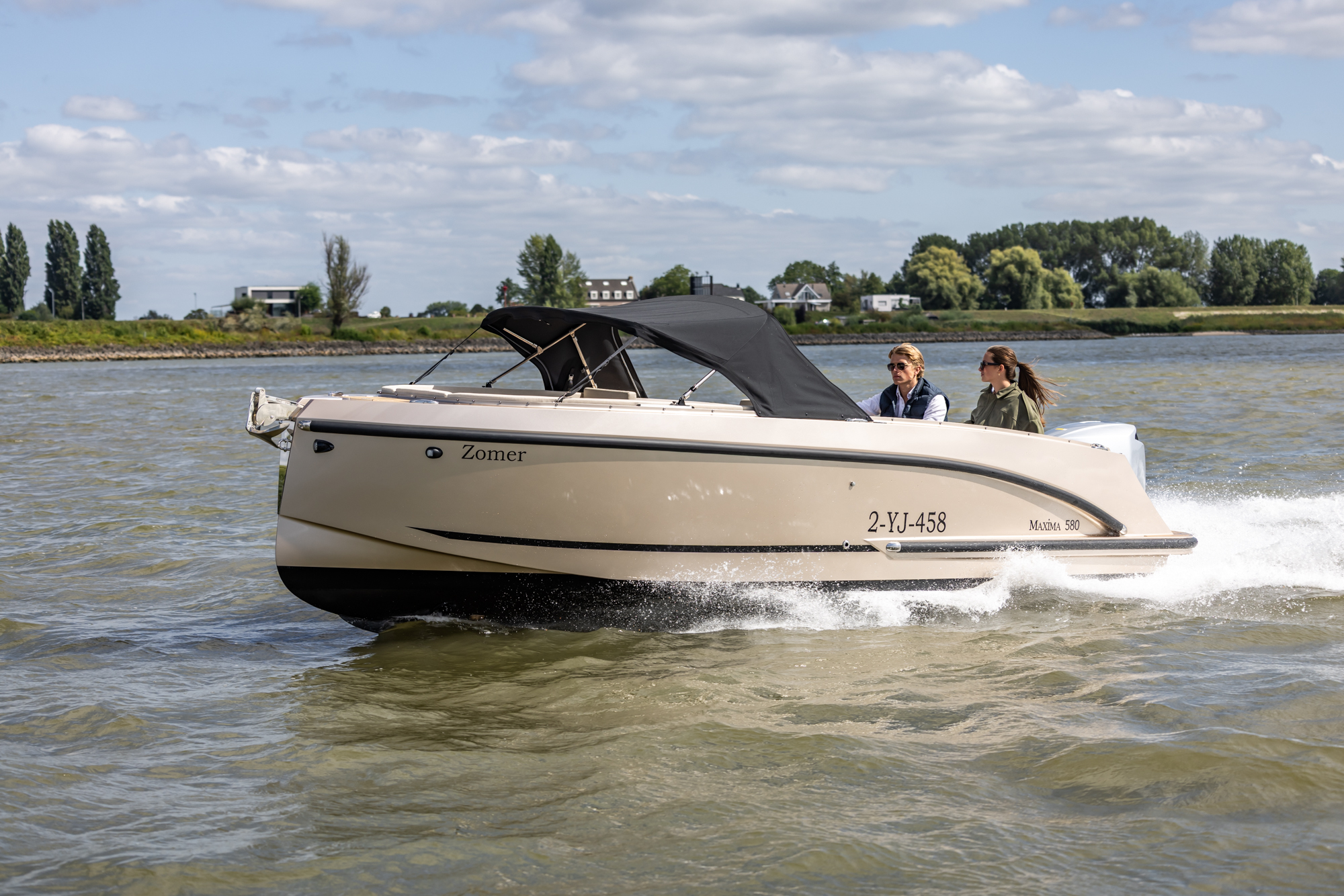 Maxima Boats 580 Sport Lounge — foto 1 van 14