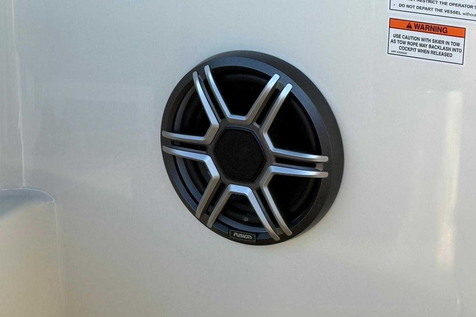 Sea Ray SDX 230 — foto 29 van 32