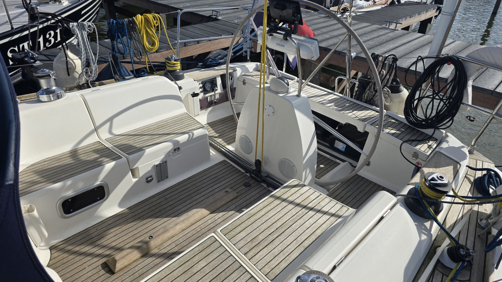 Dufour 40 Performance — foto 11 van 44