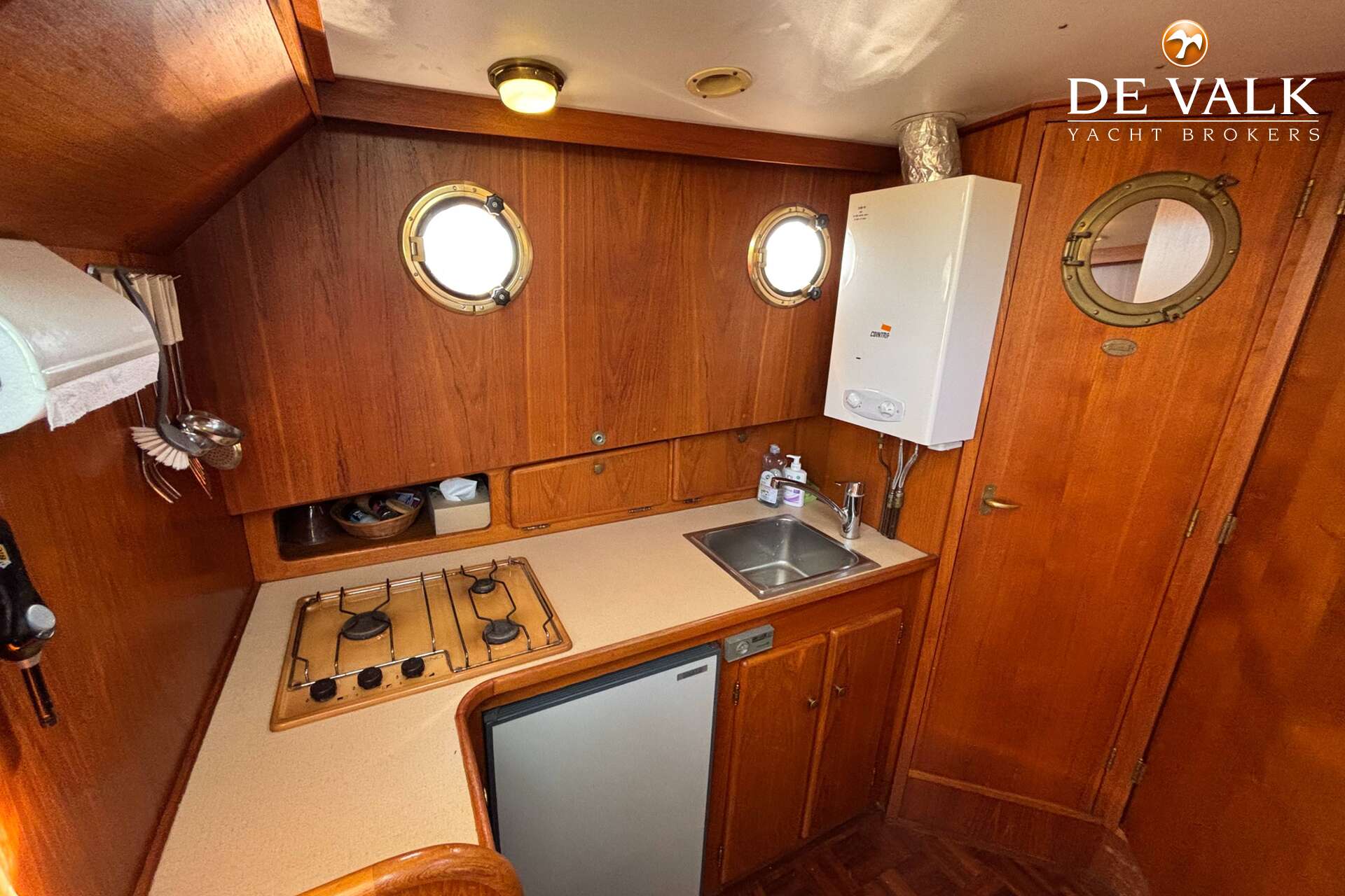 Linssen STURDY 1000 AC ROYAL — foto 21 van 24