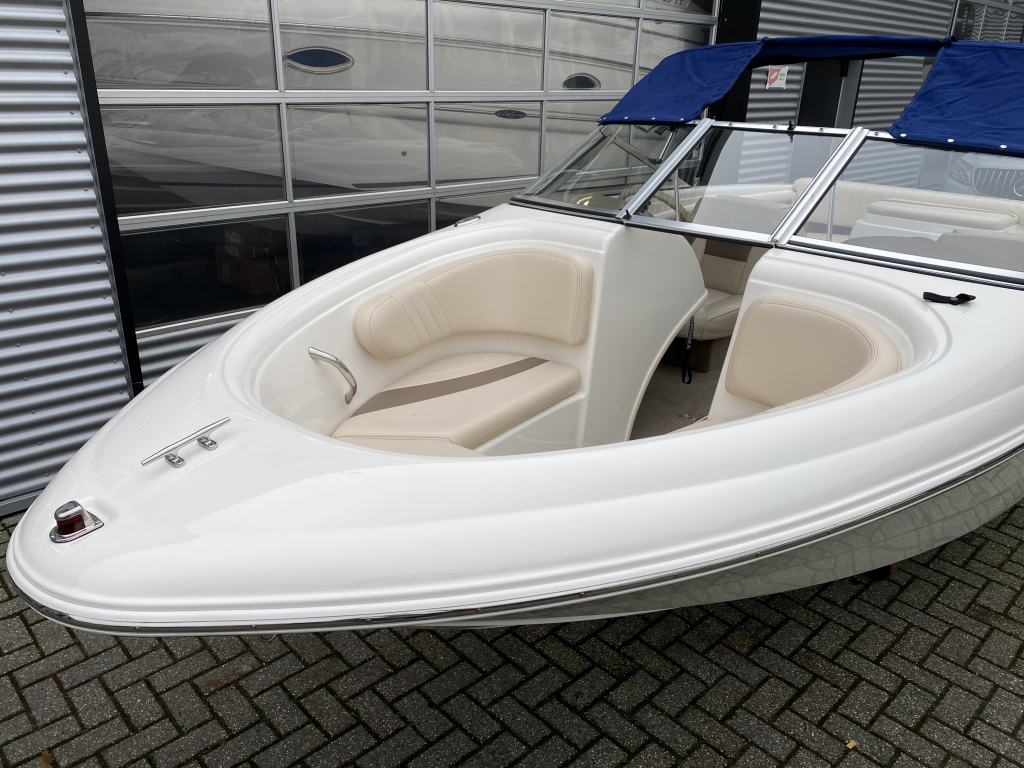 Chaparral 180 SSI — foto 8 van 16