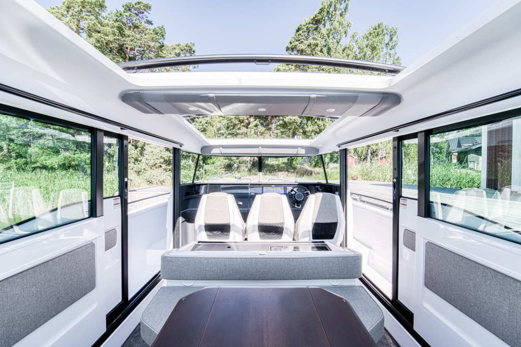 Axopar 45 Cross Cabin BRABUS — foto 6 van 23