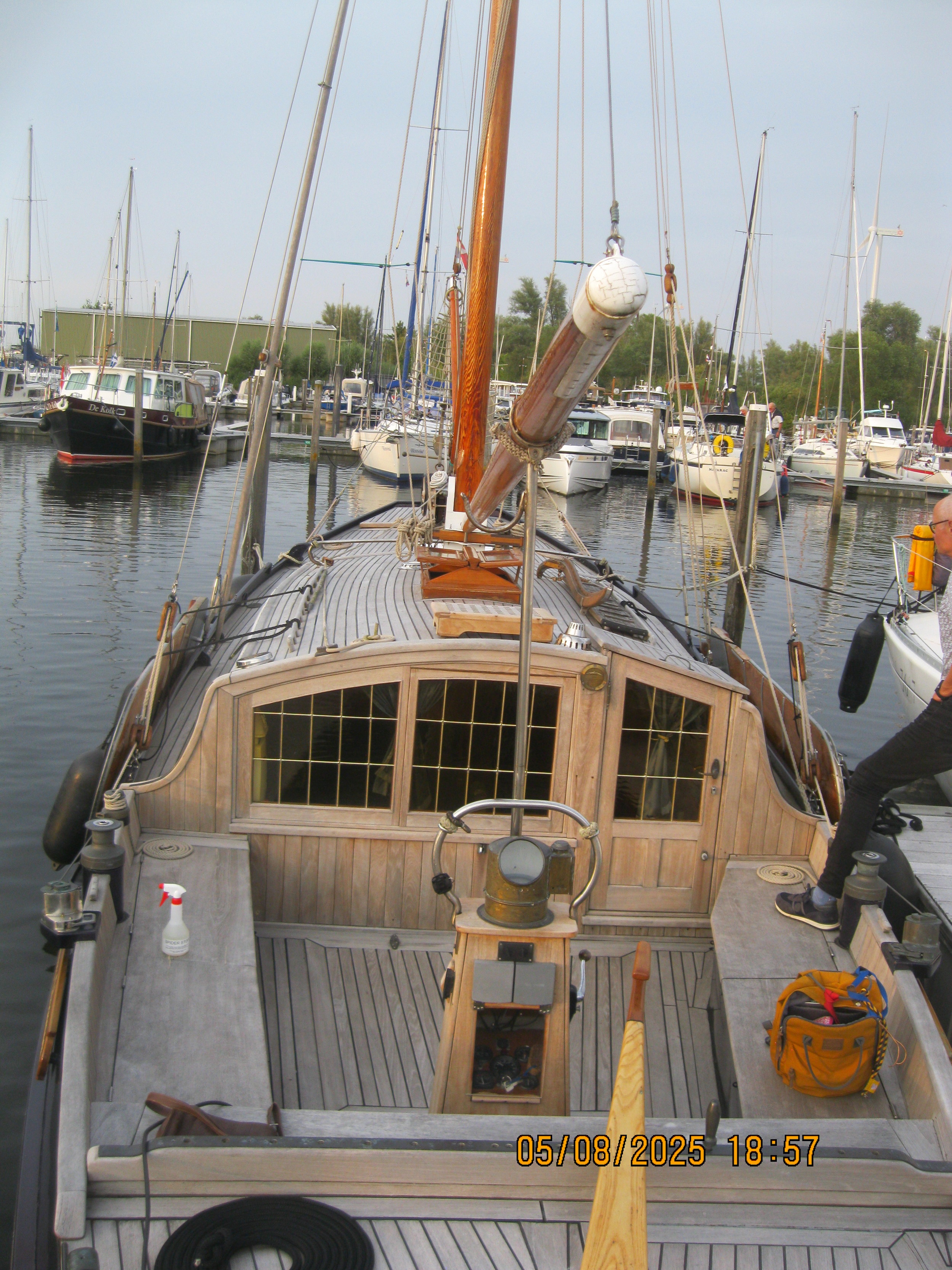 Zeeschouw Bezemer 10.38 — foto 4 van 38