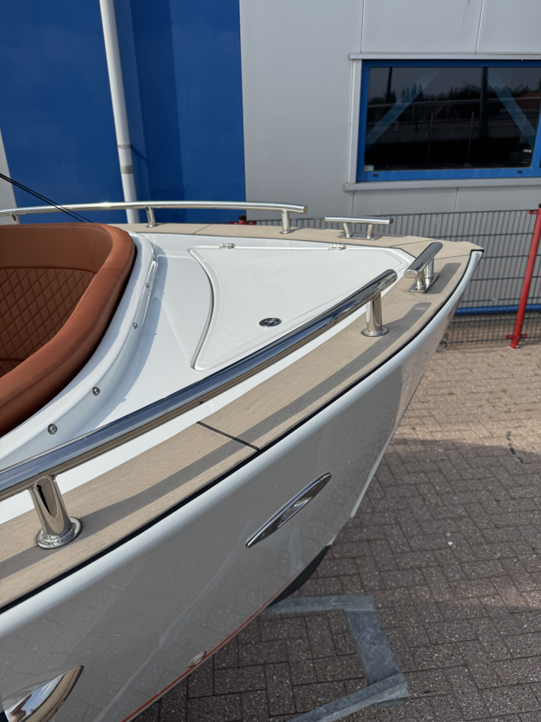 Maxima 630 - Vernieuwd model met Honda 30 pk en vast roer — foto 3 van 26