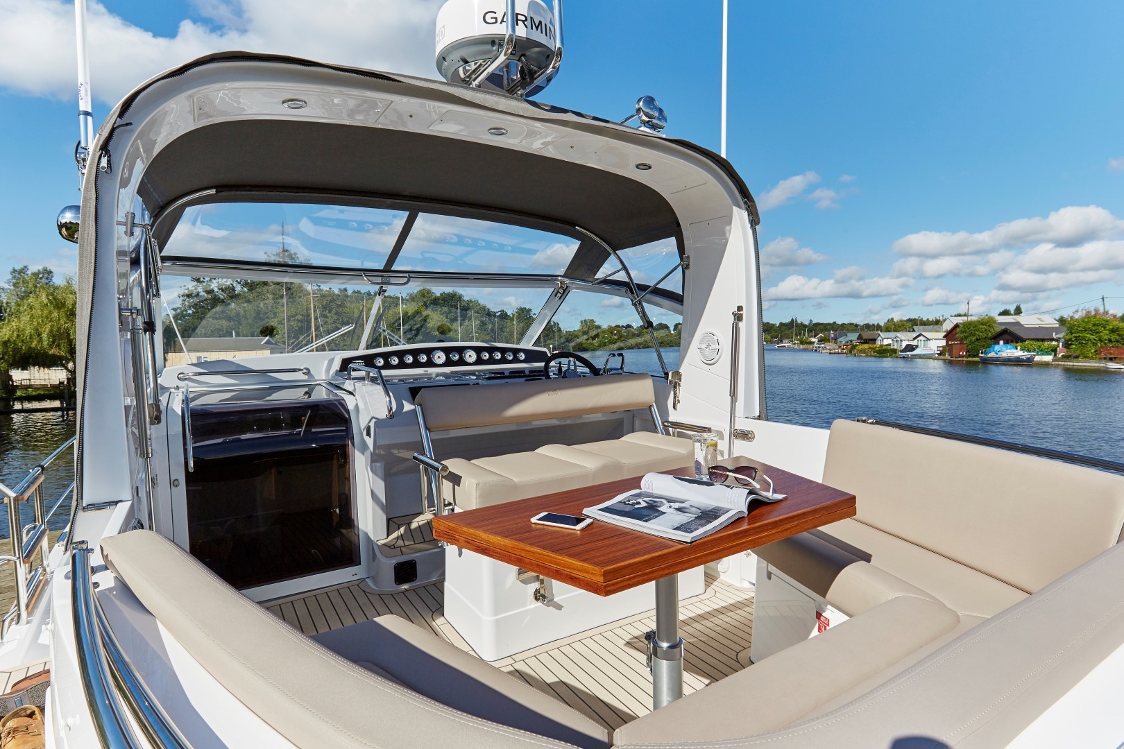 Haines 400 Aft Cabin — foto 3 van 22