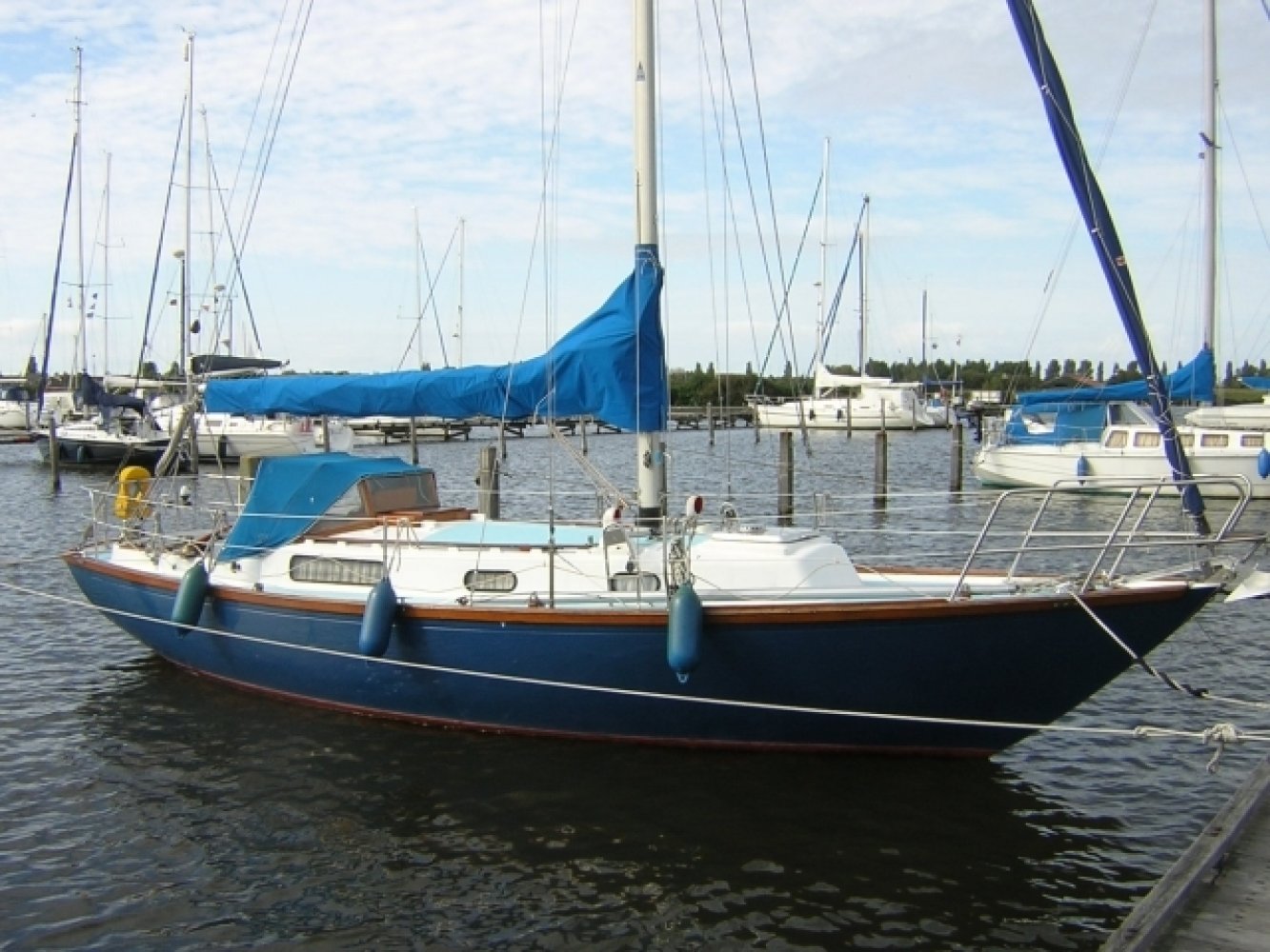Rustler - Sailing Yacht - GRP (Polyester) - 1969 - € 17.500 — foto 1 van 11