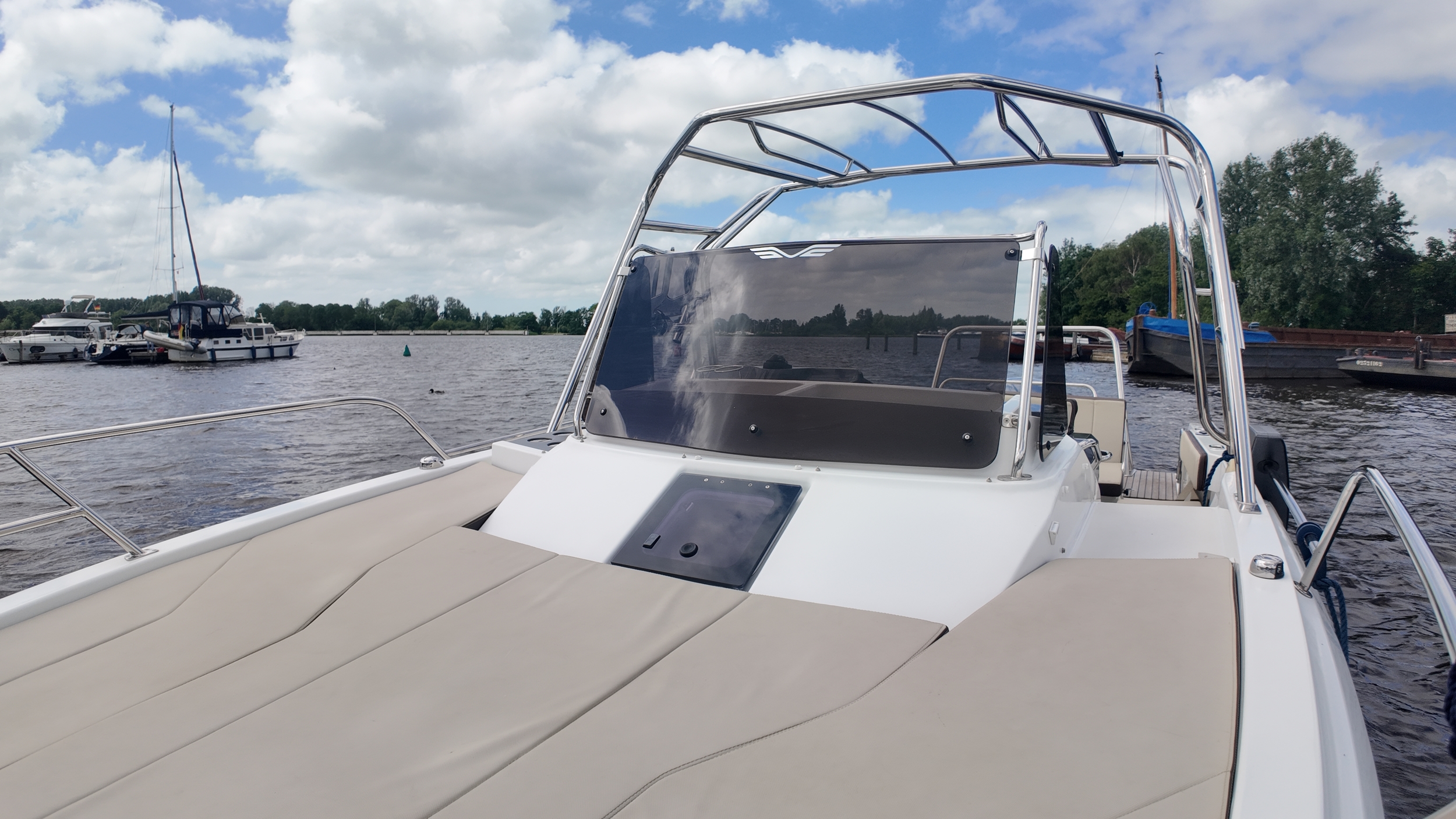Beneteau Flyer 7.7 SUNdeck — foto 13 van 30