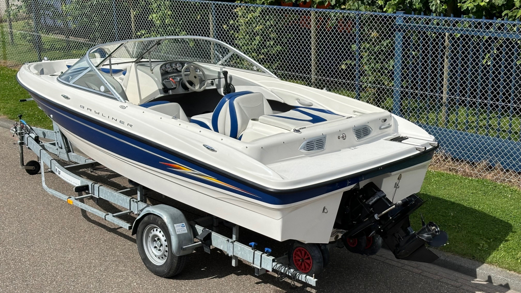 Bayliner 185 — foto 4 van 15