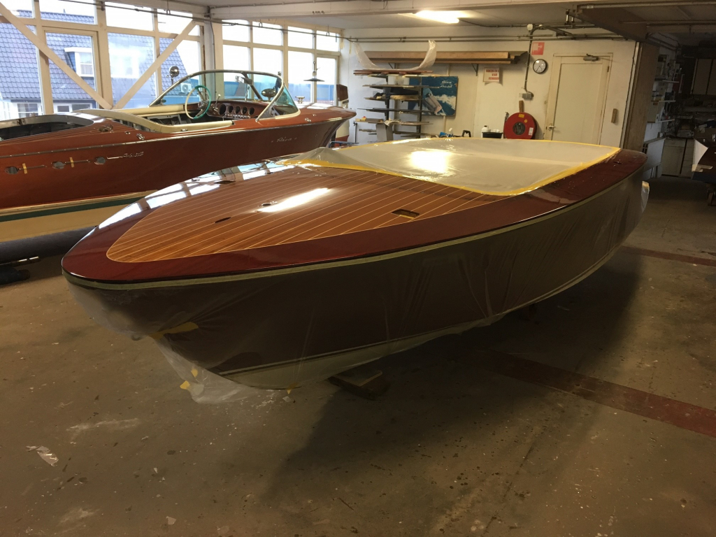 Boesch  680 Costa Brava de Luxe — foto 2 van 2