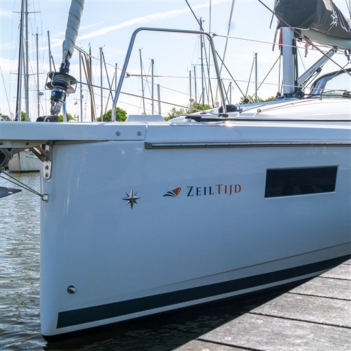 Jeanneau Sun Odyssey 350 (2025)