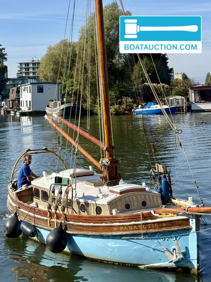 Hugh McLean & Sons Ltd Gaffelsloep nu in de online veiling. — foto 25 van 26