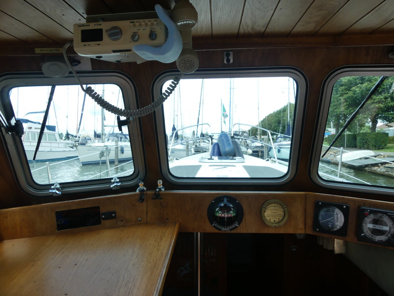 (Peugeot Indenor) Dartsailer - Motor Yacht - GRP (Polyester) - 1985 - € 18.000 — foto 11 van 11