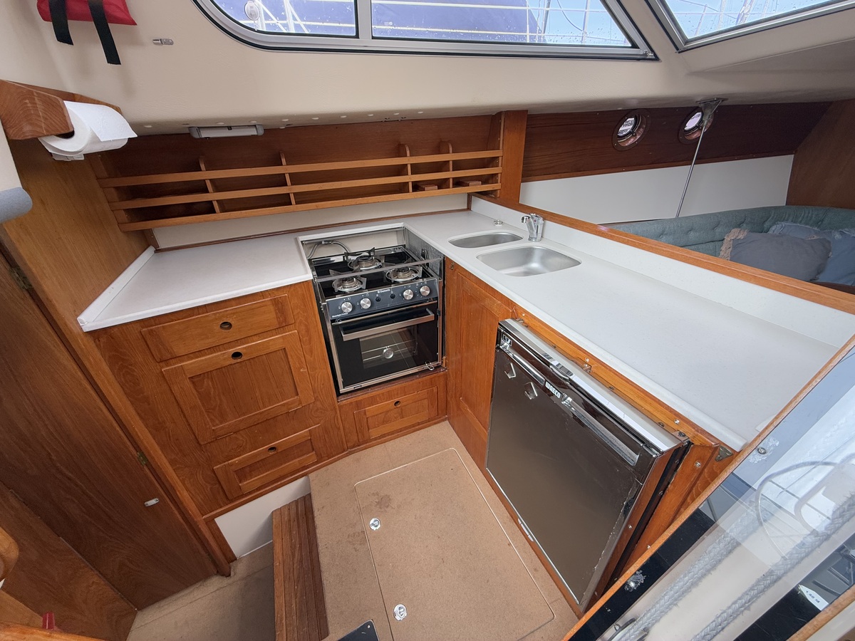 Northshore Yachts Ltd Southerly 105 Ketch — foto 9 van 12
