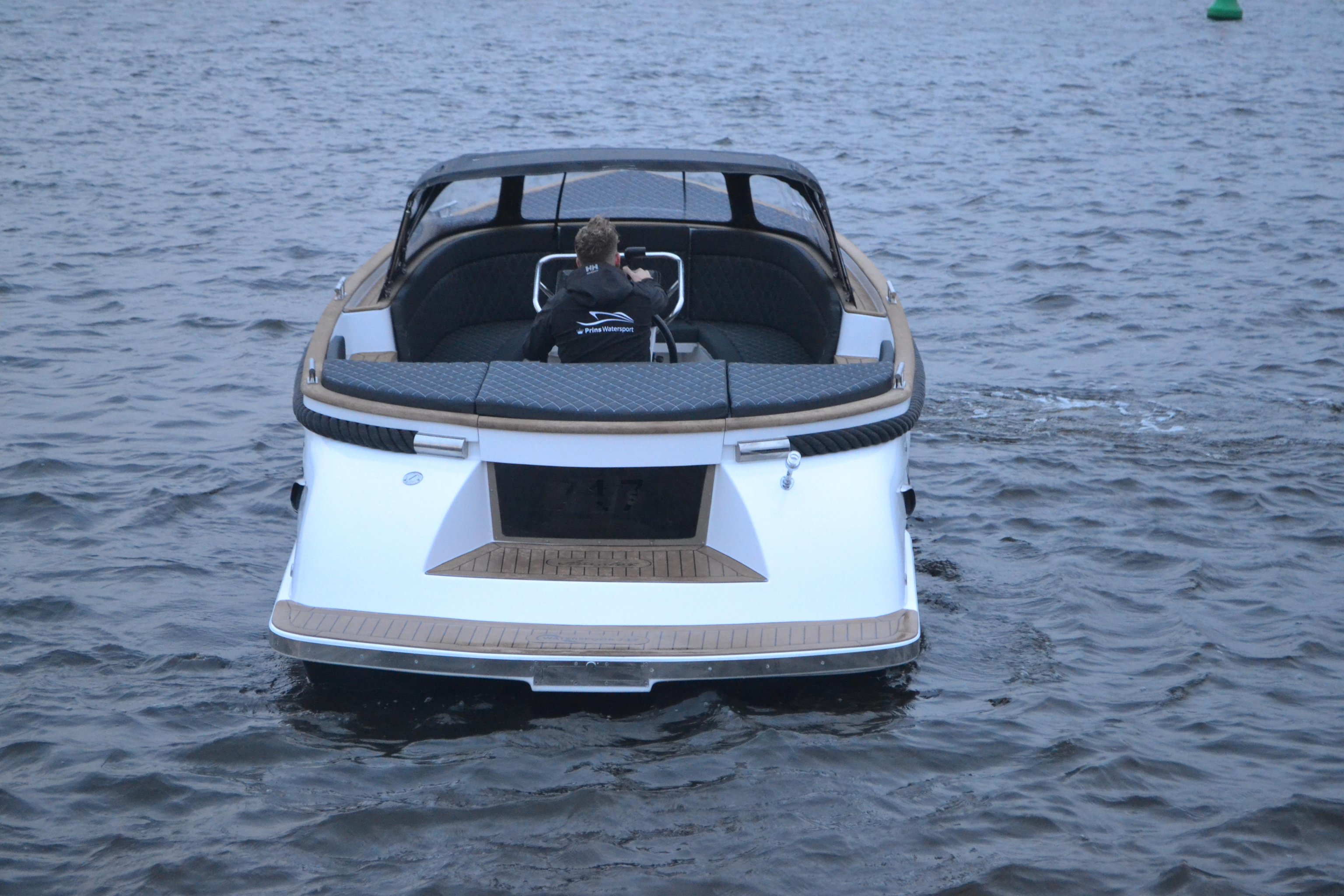 Waterspoor 717Outboard — foto 4 van 8