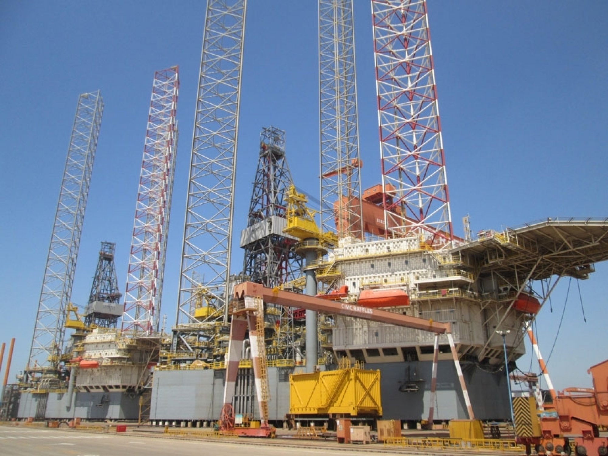 Offshore - Beroepsschip - Staal - {Year} — foto 2 van 6