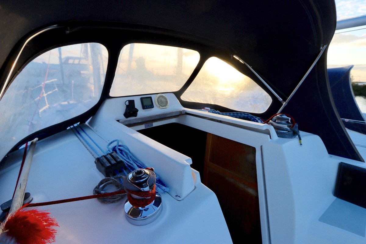 Hunter 306 — foto 10 van 66