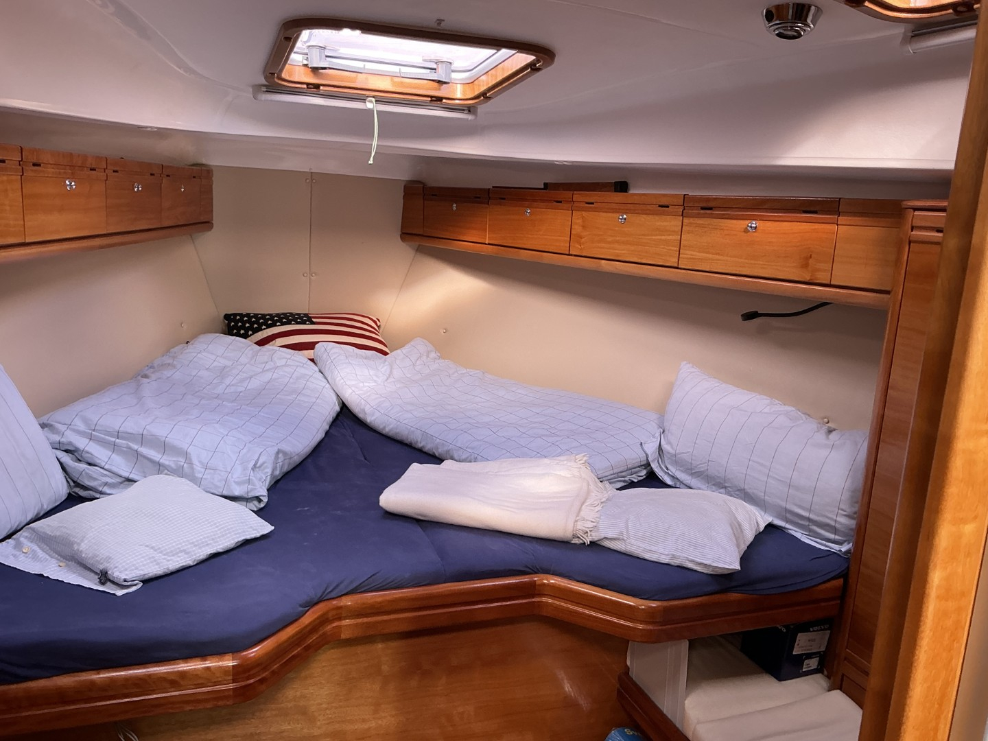 Bavaria 37 Cruiser — foto 13 van 40