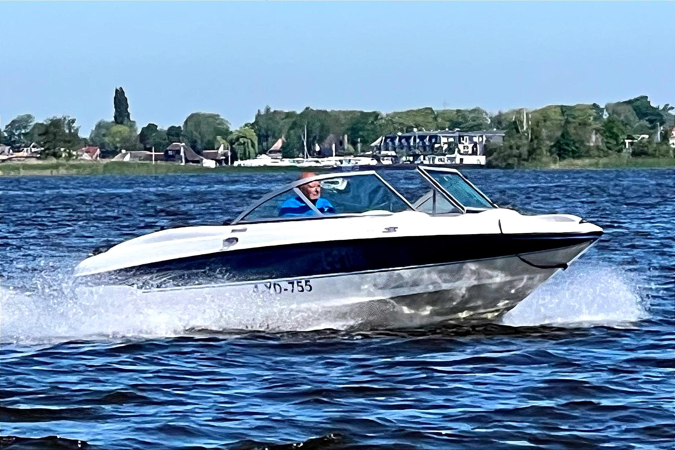 Bayliner 175 Bowrider — foto 1 van 12