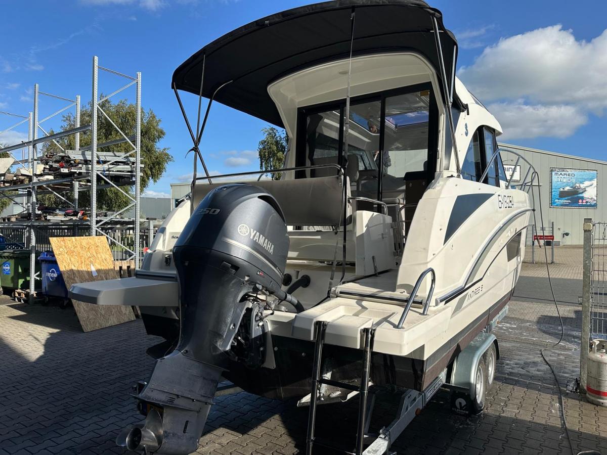 Beneteau Antares 9 — foto 8 van 29