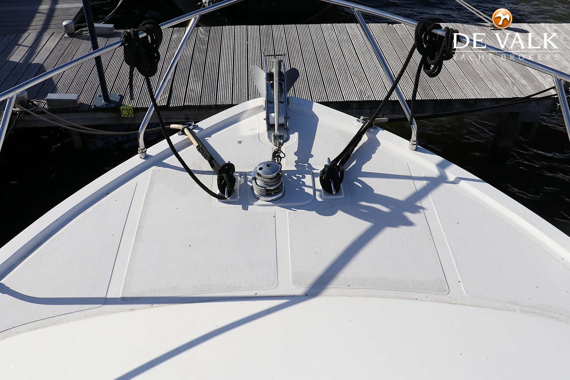 Ocean Alexander 44 Motoryacht — foto 2 van 36