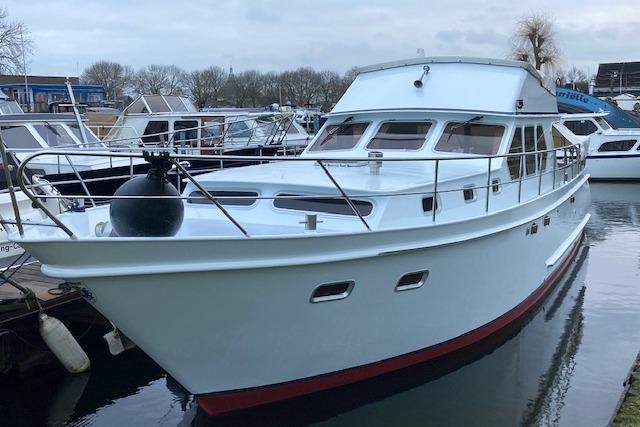 1250 OK flybridge — foto 5 van 12