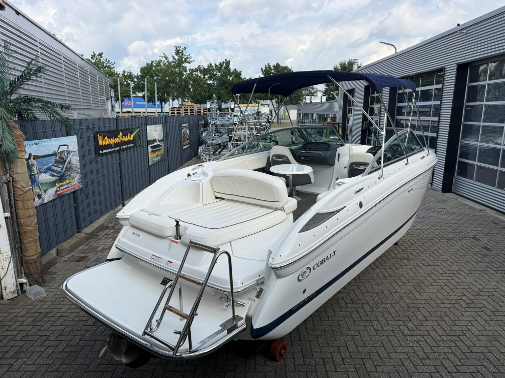 Cobalt 252 — foto 5 van 38