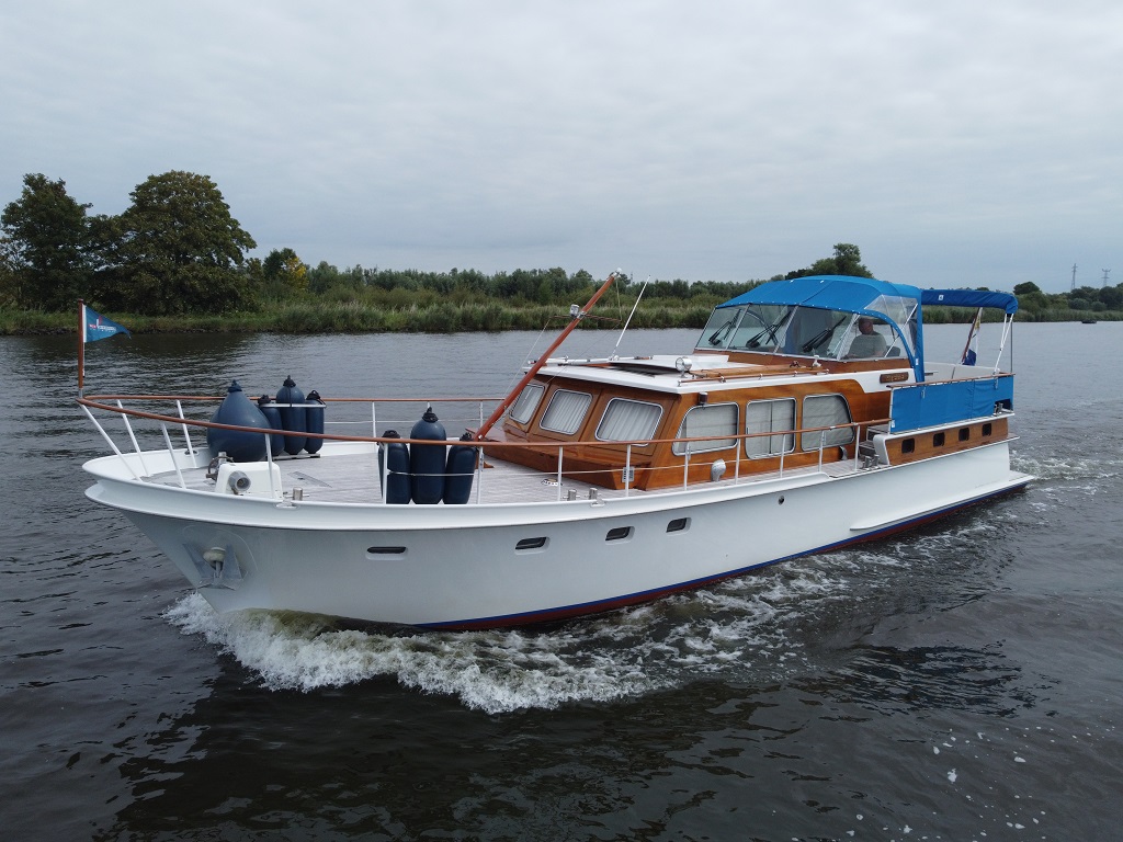 Super van Craft 13.80 — foto 1 van 36