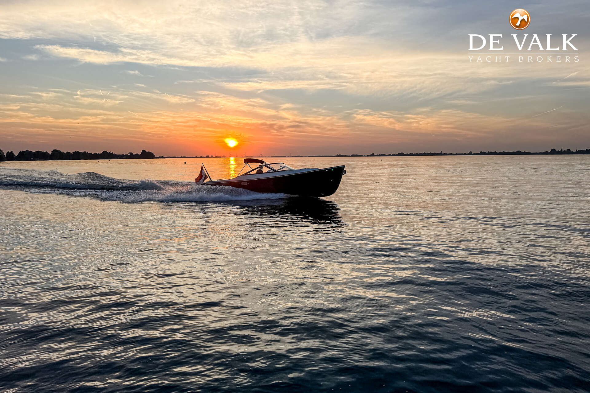 Long Island 33 Runabout — foto 4 van 30