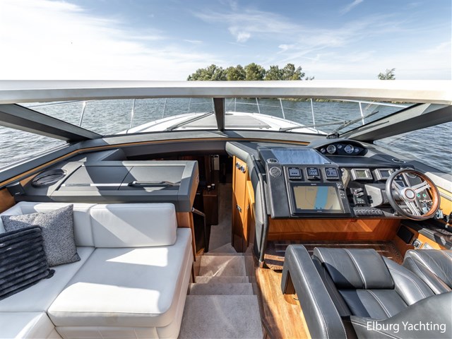 Princess V62 — foto 9 van 88