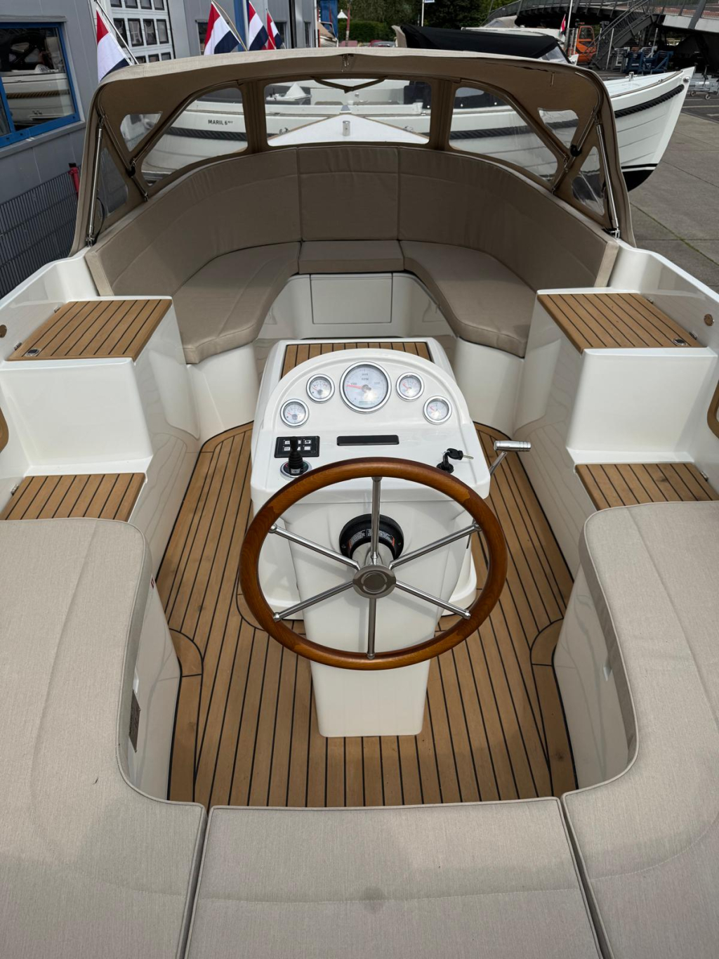 Maril 6Nxt met Vetus 42 pk — foto 9 van 20