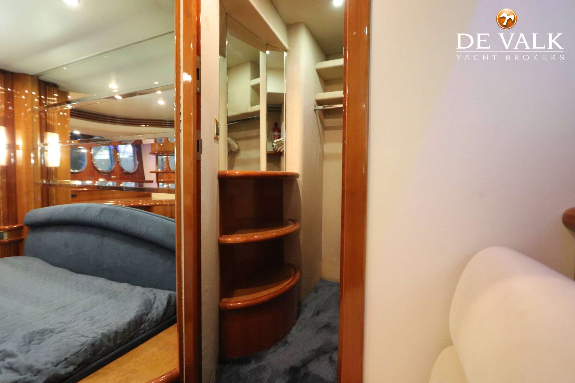 Azimut 68 Plus — foto 35 van 41