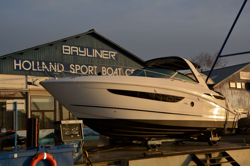 Sea Ray 350 Sundancer — foto 8 van 37
