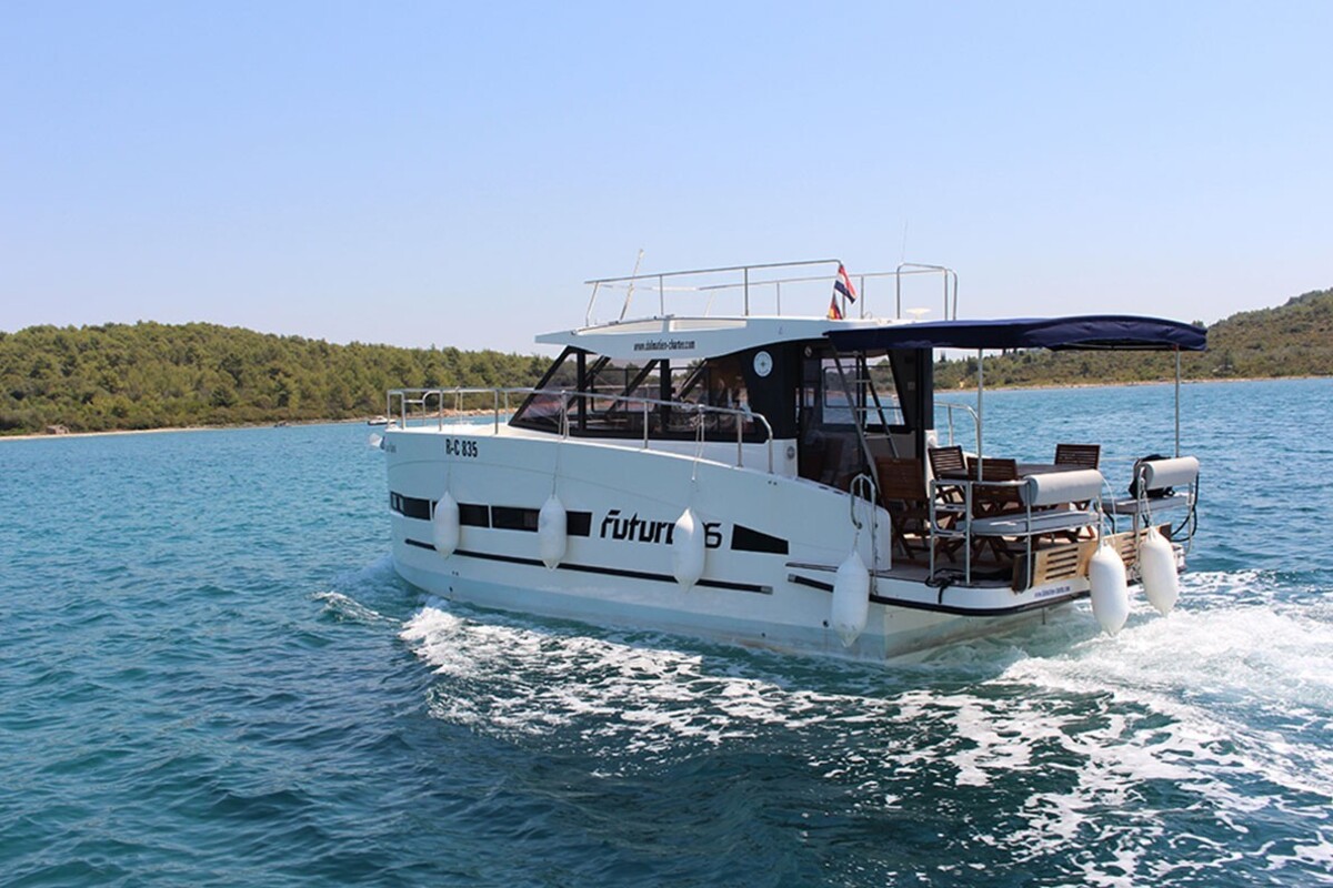 Cobra Yachts Futura 36 — foto 5 van 12