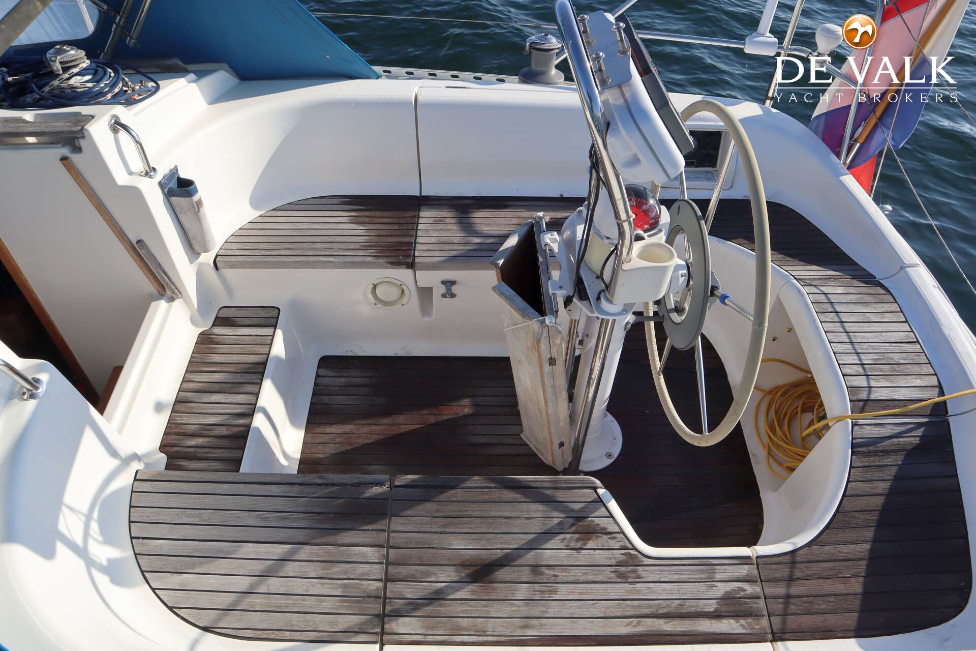 Dufour 35 Classic — foto 17 van 38