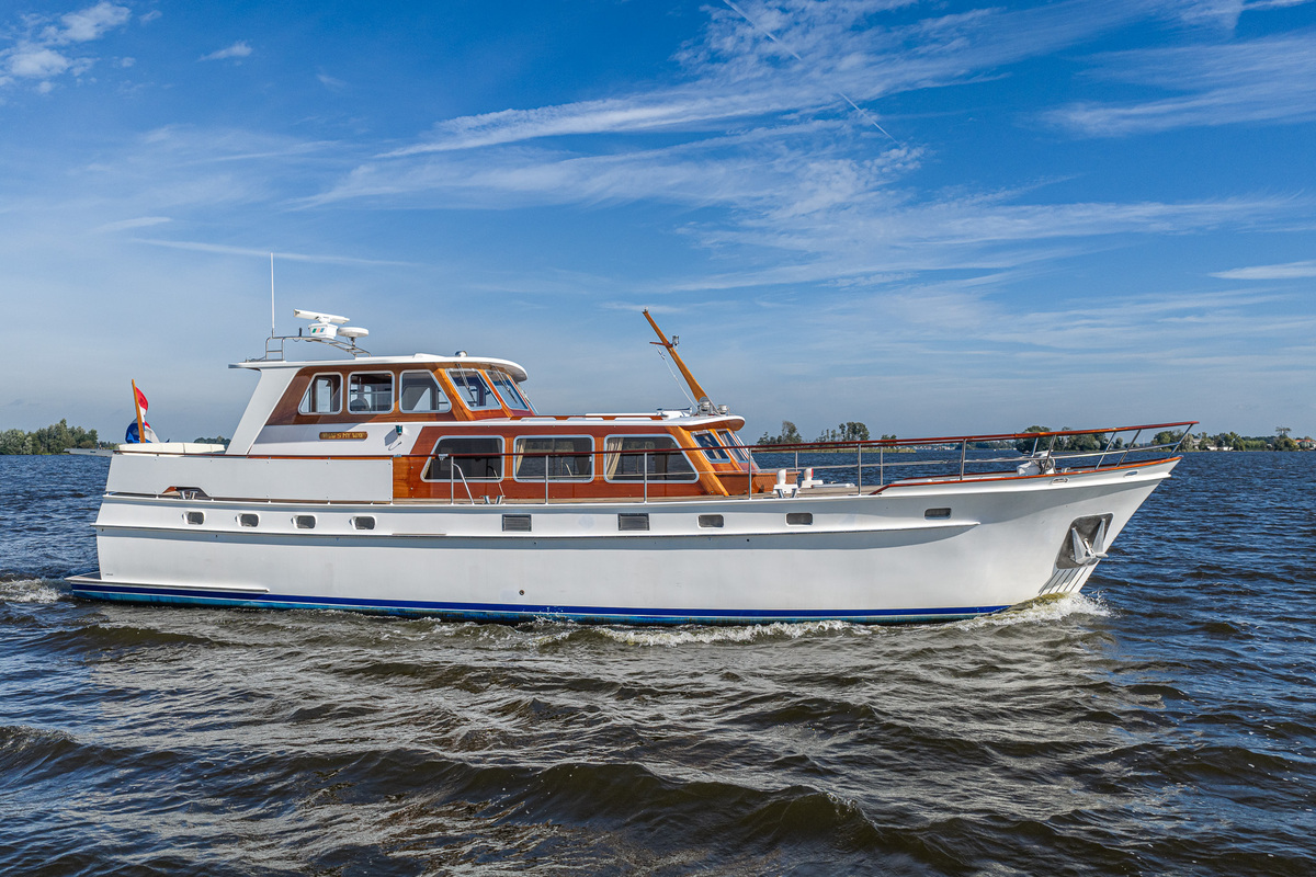 Lowland 1650 — foto 1 van 6
